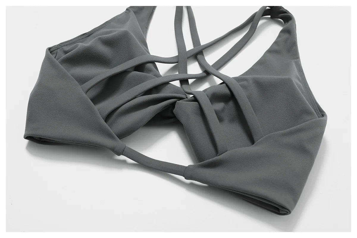 Criss Cross Straps Back High Support Impact