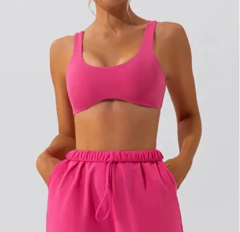 Yoga Bra With Tight Fit Moisture Absorption