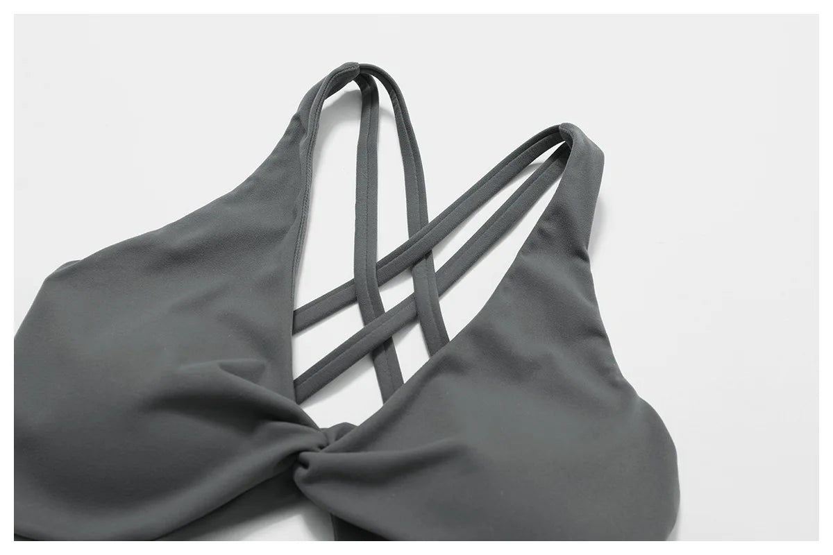 Criss Cross Straps Back High Support Impact