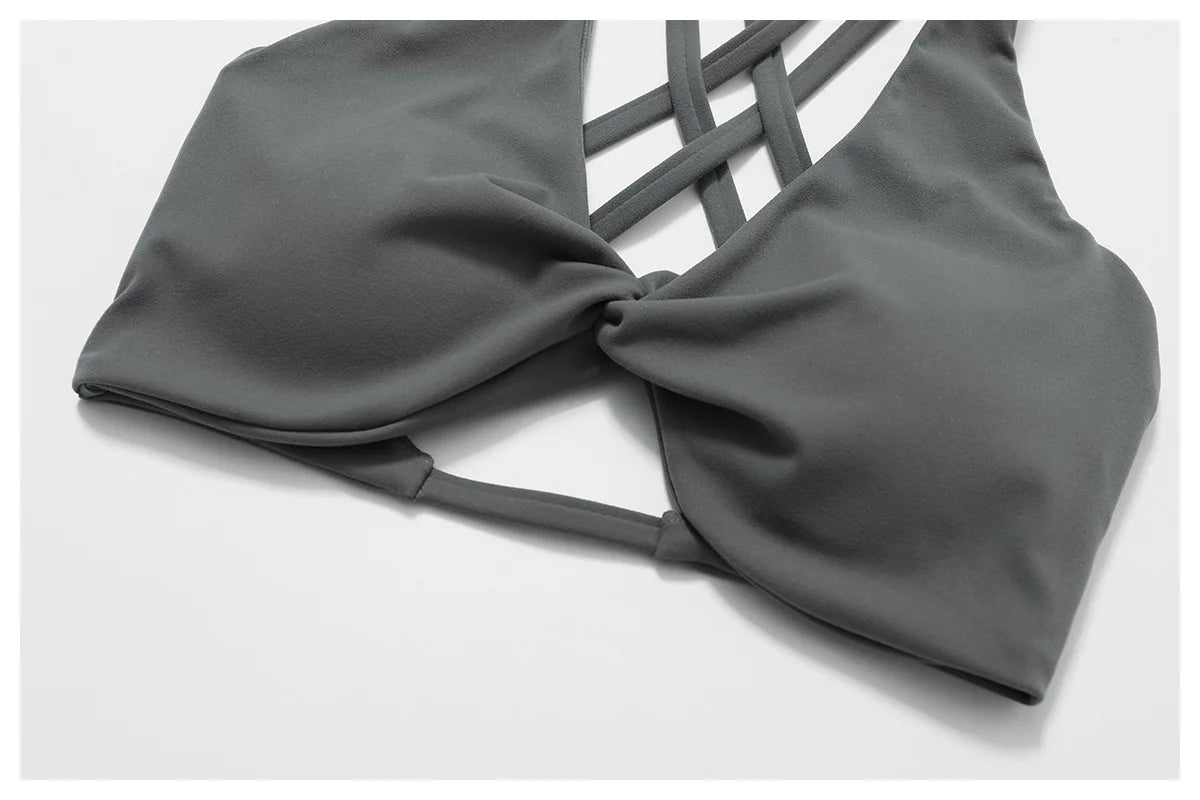 Criss Cross Straps Back High Support Impact