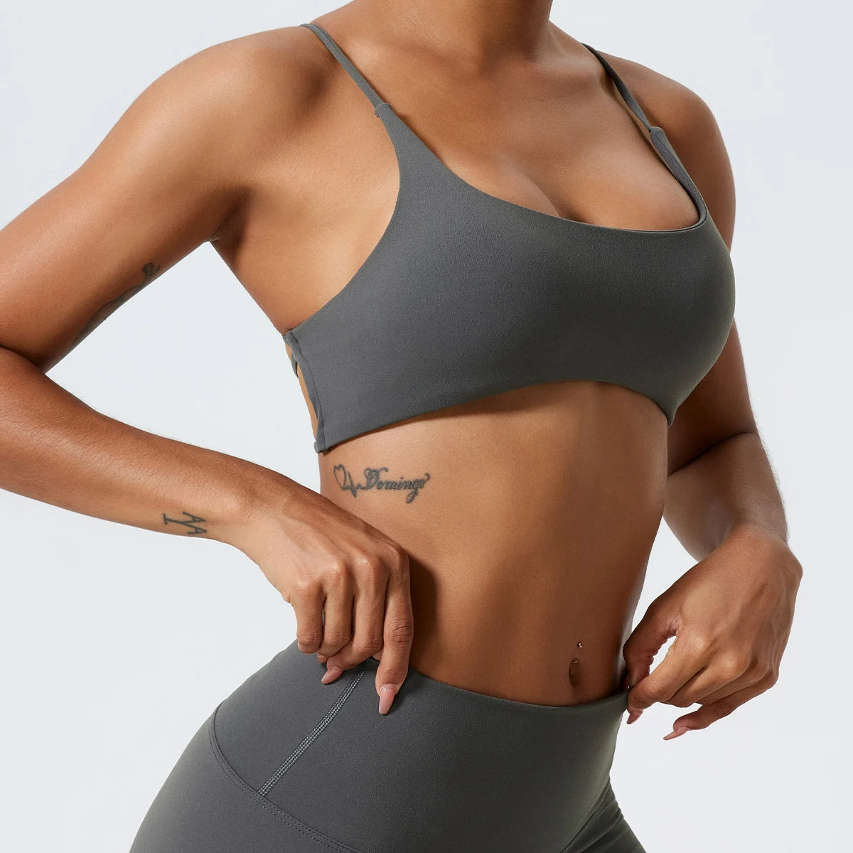 Back Cross Sports Bra