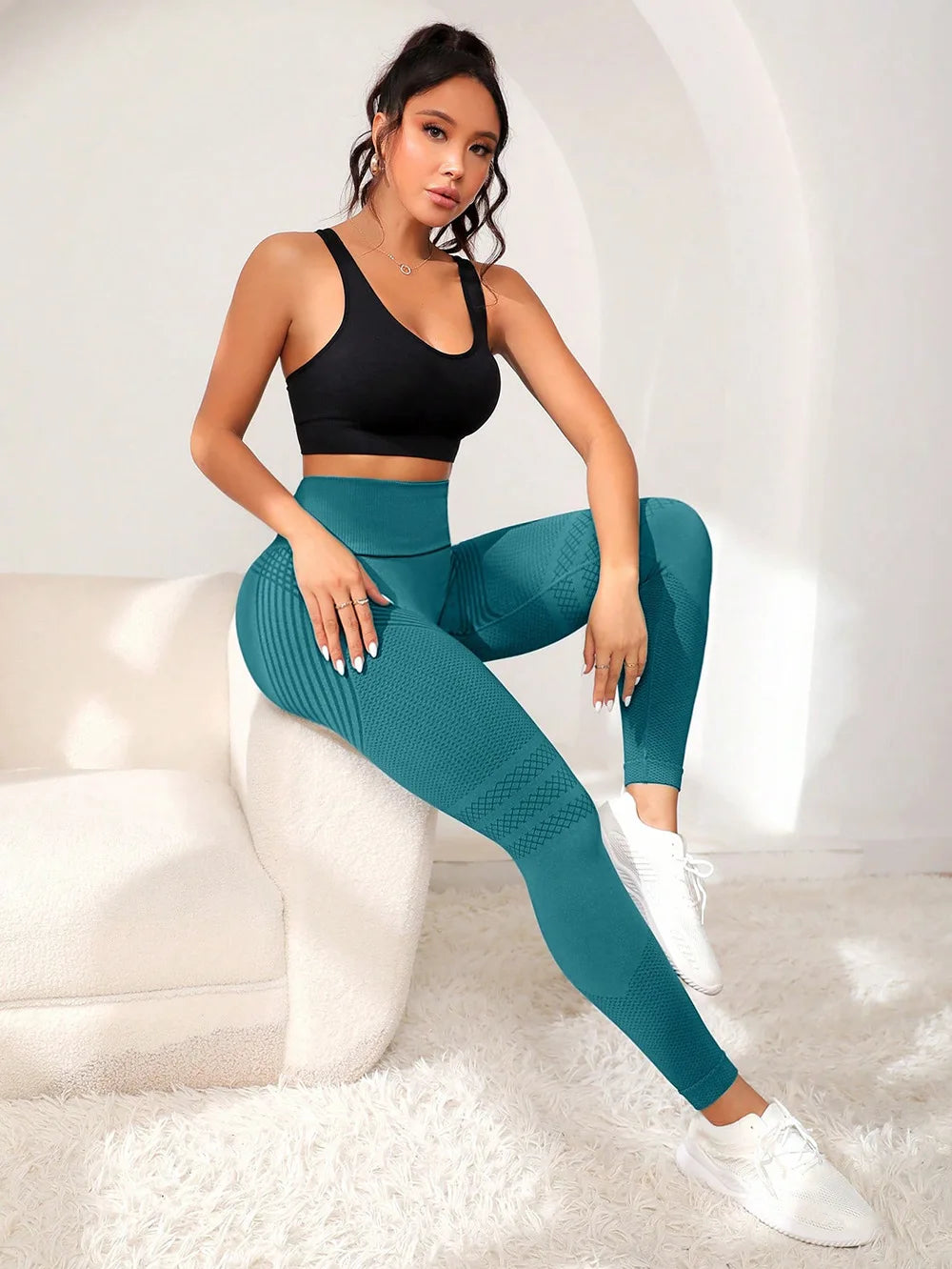 Sports Pants With Lines Lifting Buttocks