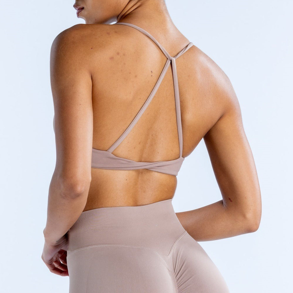 Dynamic Twist Back Bra High Support